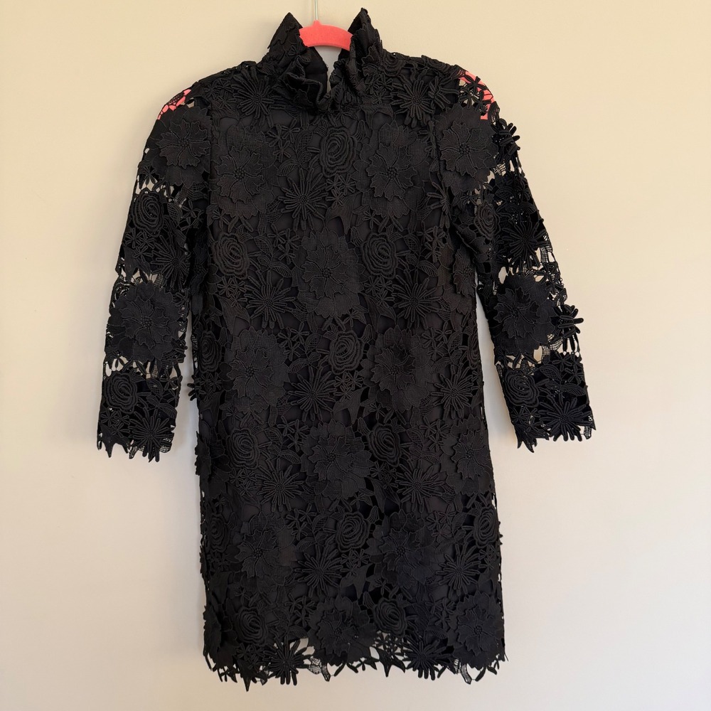 Tuckernuck Black Guipure Lace Daphne Mini Dress XXS Tie Bow Back Neck Shift NEW - Picture 6 of 9